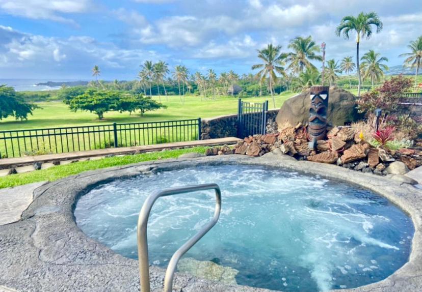 Beachfront 1 Bedroom Condo With Private Beach, Pool, Hot Tub Pahala 외부 사진